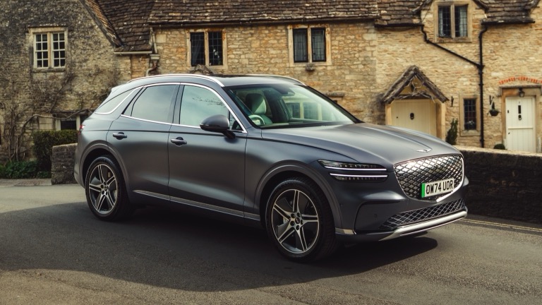Genesis Electrified GV70 Signature AWD