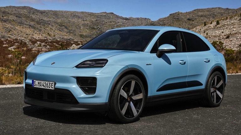 Porsche Macan RWD